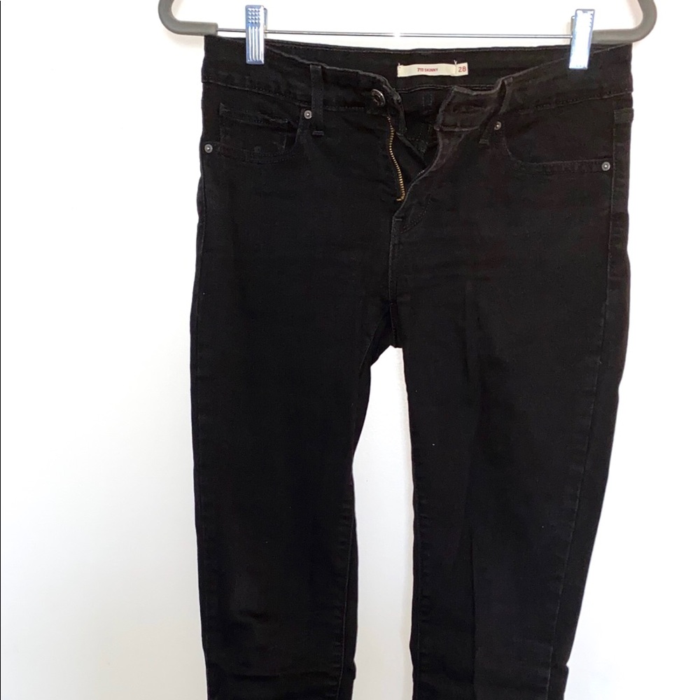 Black skinny jeans